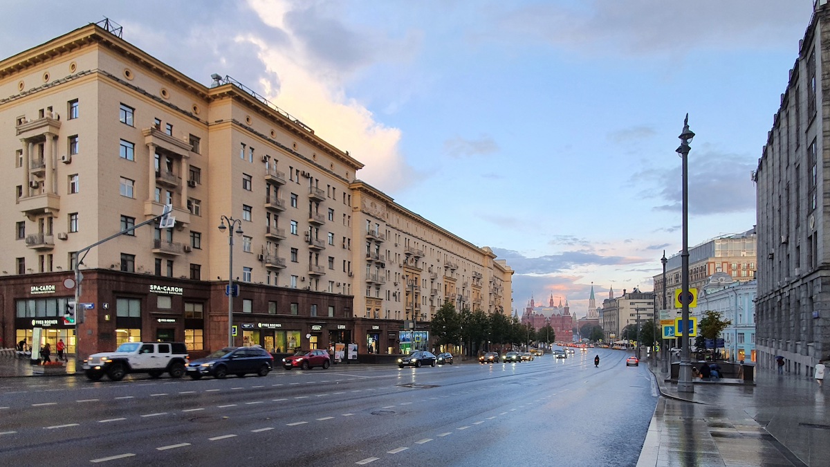 ТВЕРСКАЯ ПЕРЕЕЗЖАЕТ (пешеходная экскурсия) – Московиты