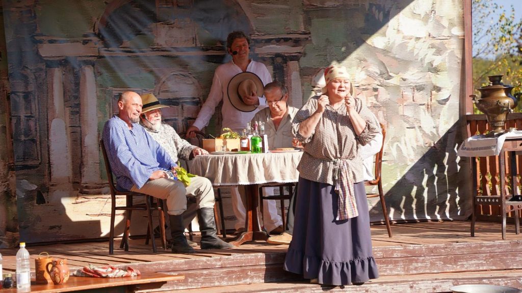 Переславль-Залесский. Фестиваль «Искусство жить на даче». Вино, мангалица и дача Коровина.