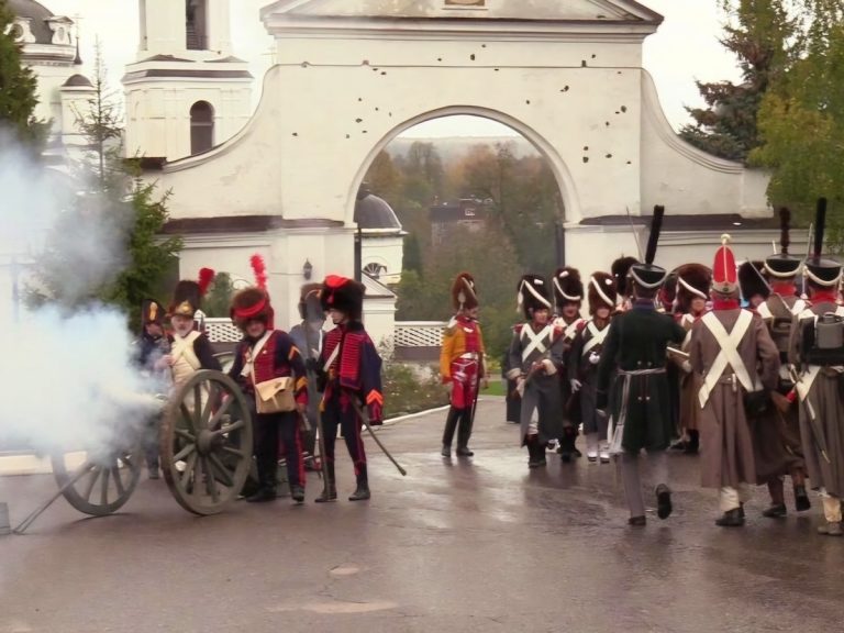 Малоярославец 1812  и полотняный завод